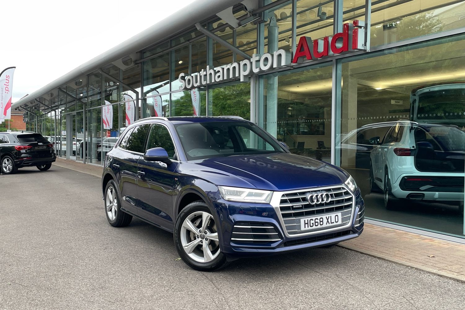 Main listing image - Audi Q5
