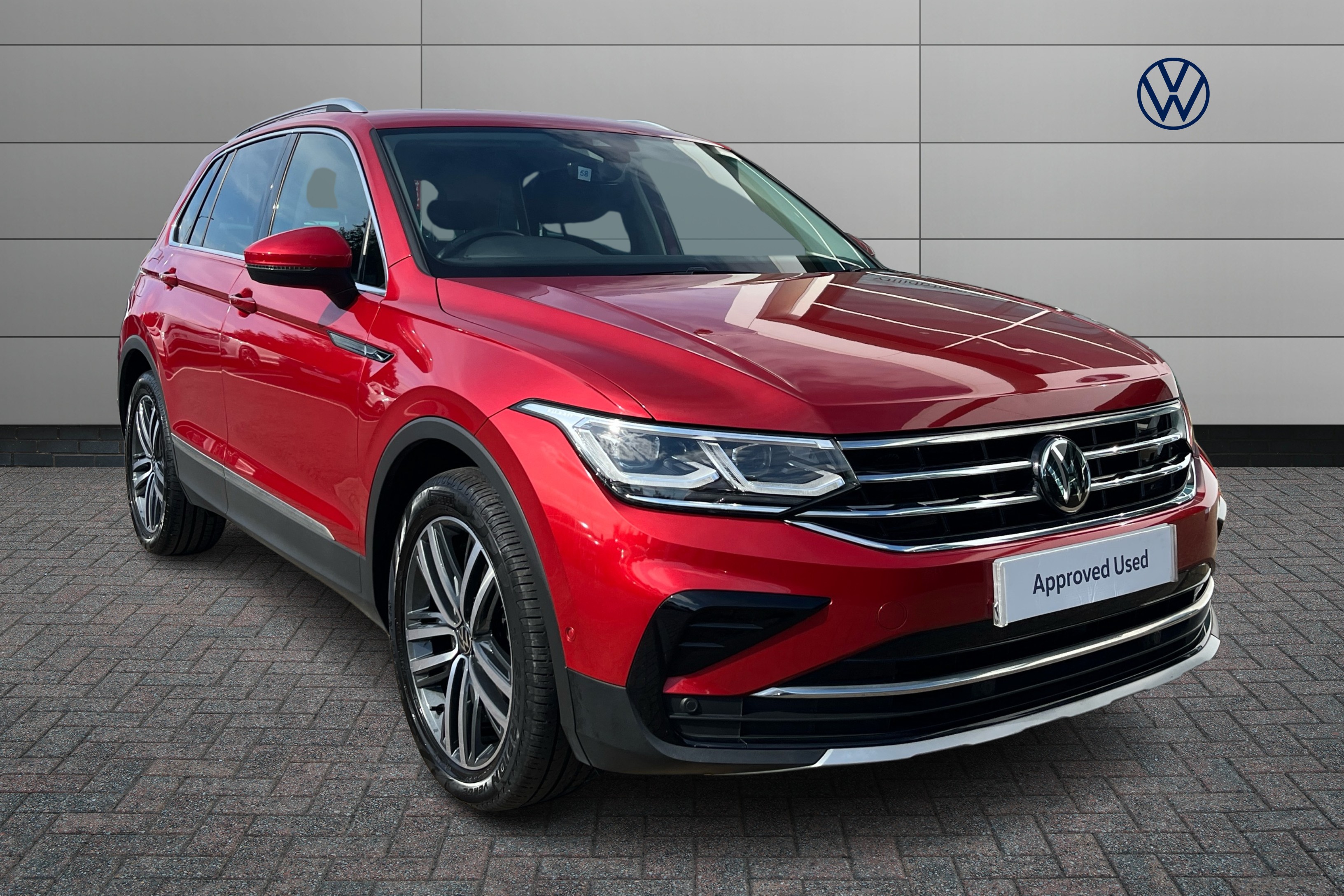 Main listing image - Volkswagen Tiguan