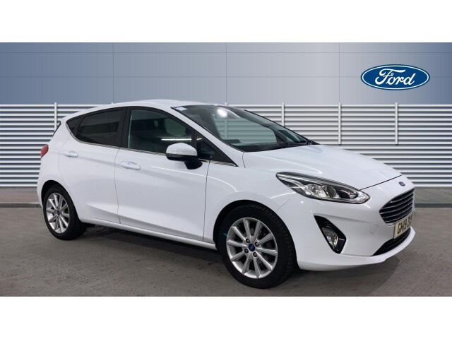 Main listing image - Ford Fiesta