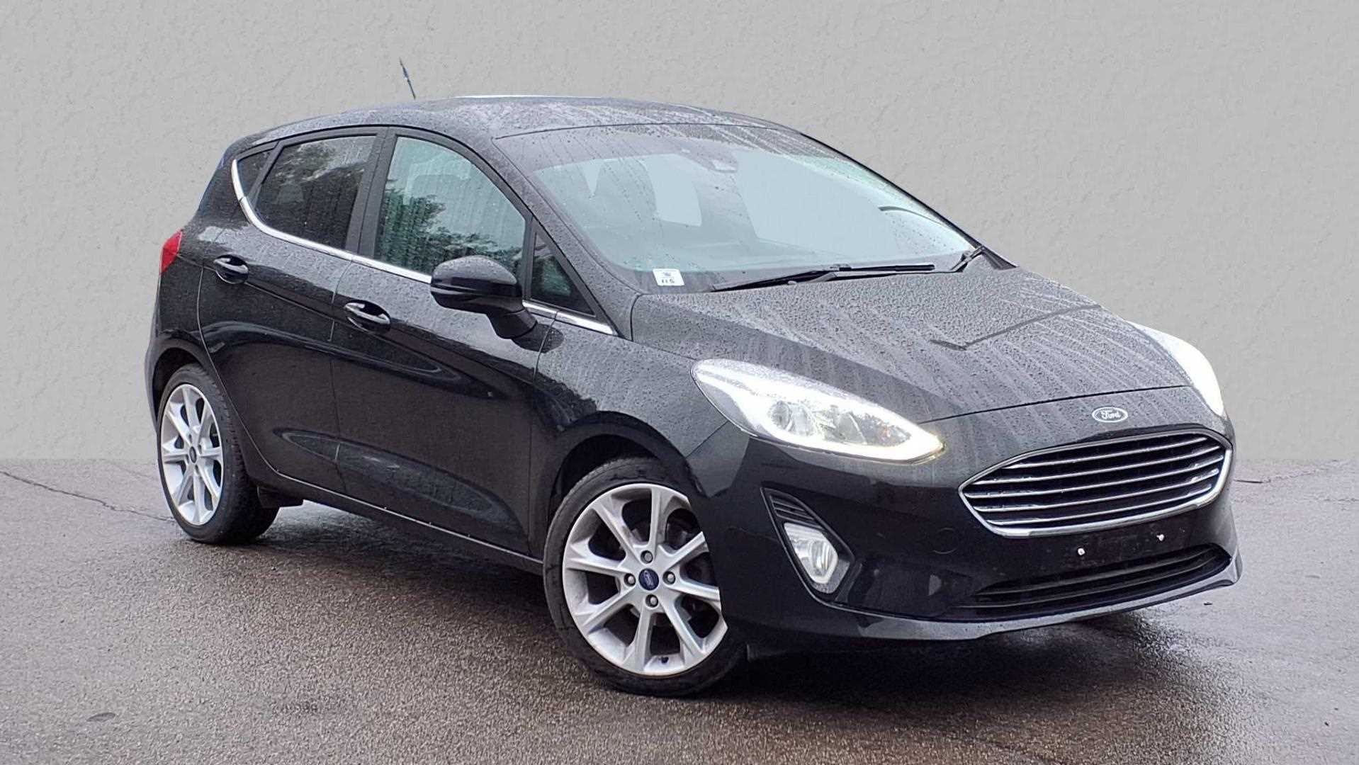 Main listing image - Ford Fiesta