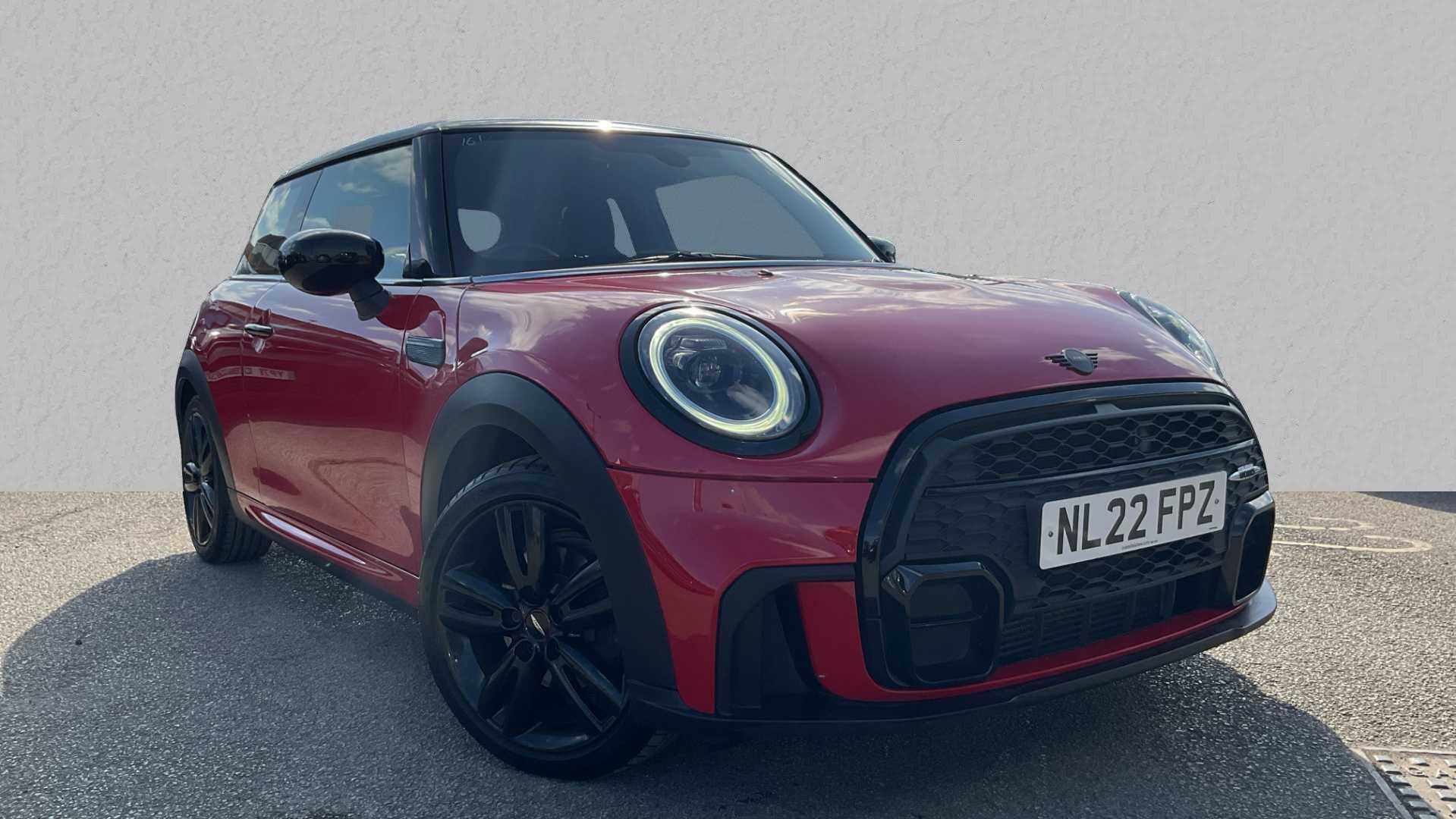 Main listing image - MINI Hatchback