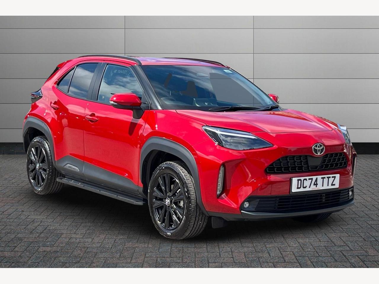 Main listing image - Toyota Yaris Cross
