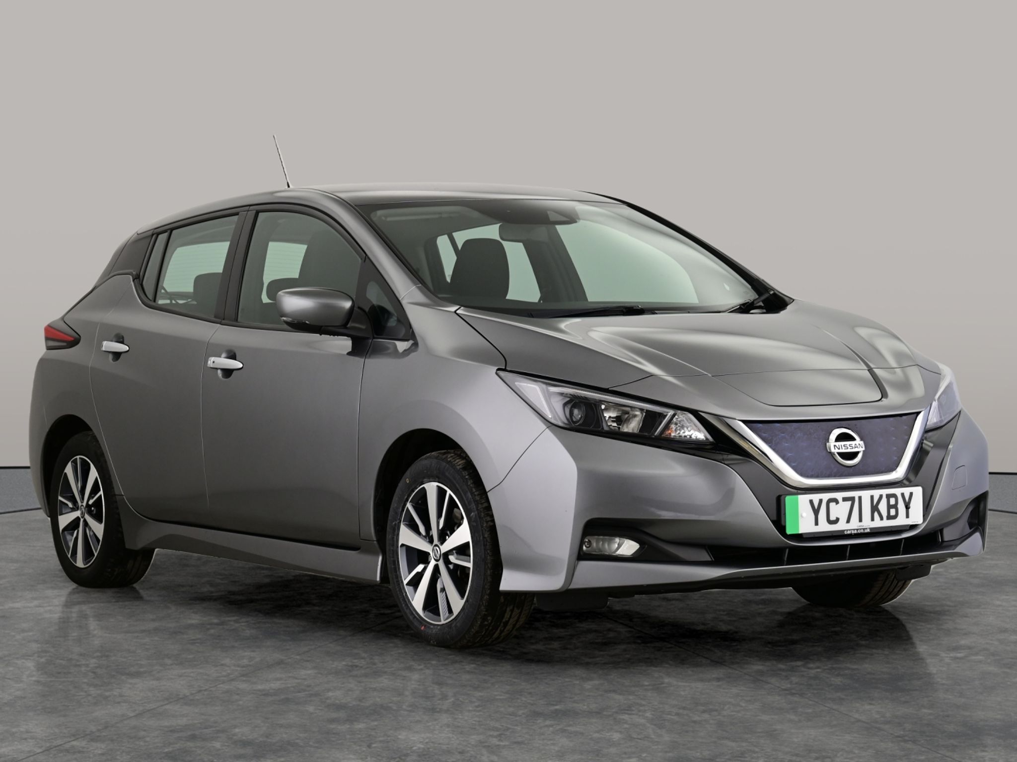 Main listing image - Nissan Leaf