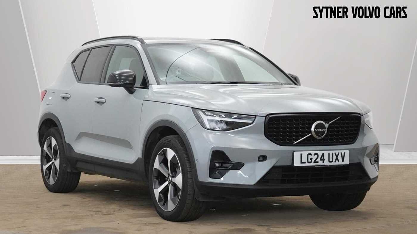 Main listing image - Volvo XC40