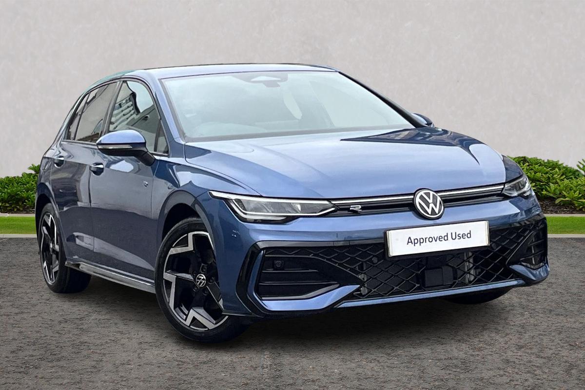 Main listing image - Volkswagen Golf