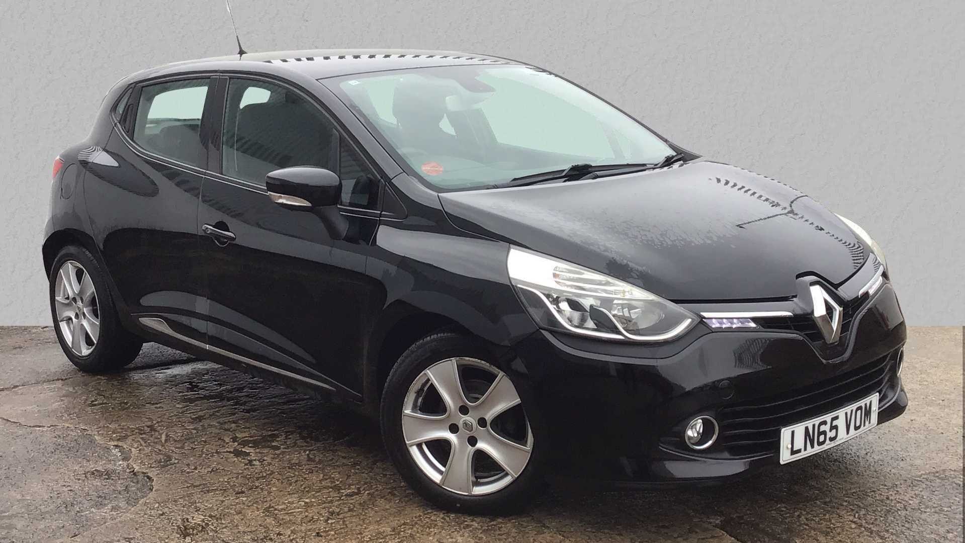 Main listing image - Renault Clio