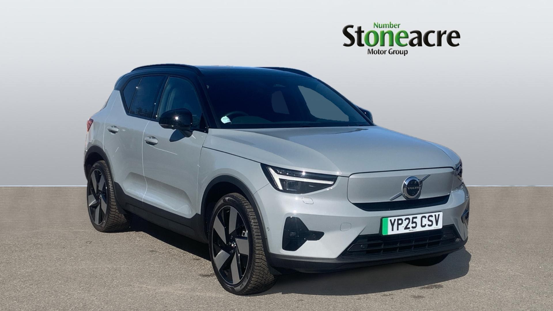 Main listing image - Volvo XC40 Recharge