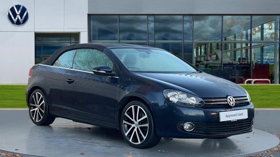 Main listing image - Volkswagen Golf