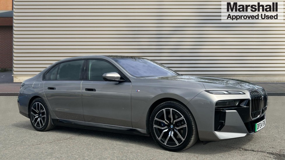 Main listing image - BMW i7