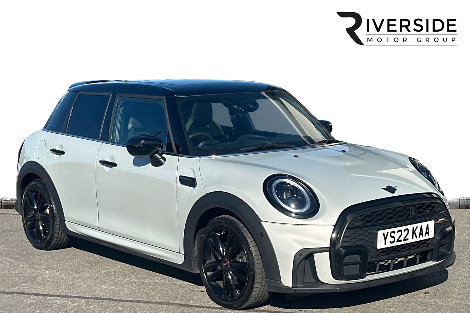 Main listing image - MINI Hatchback 5dr