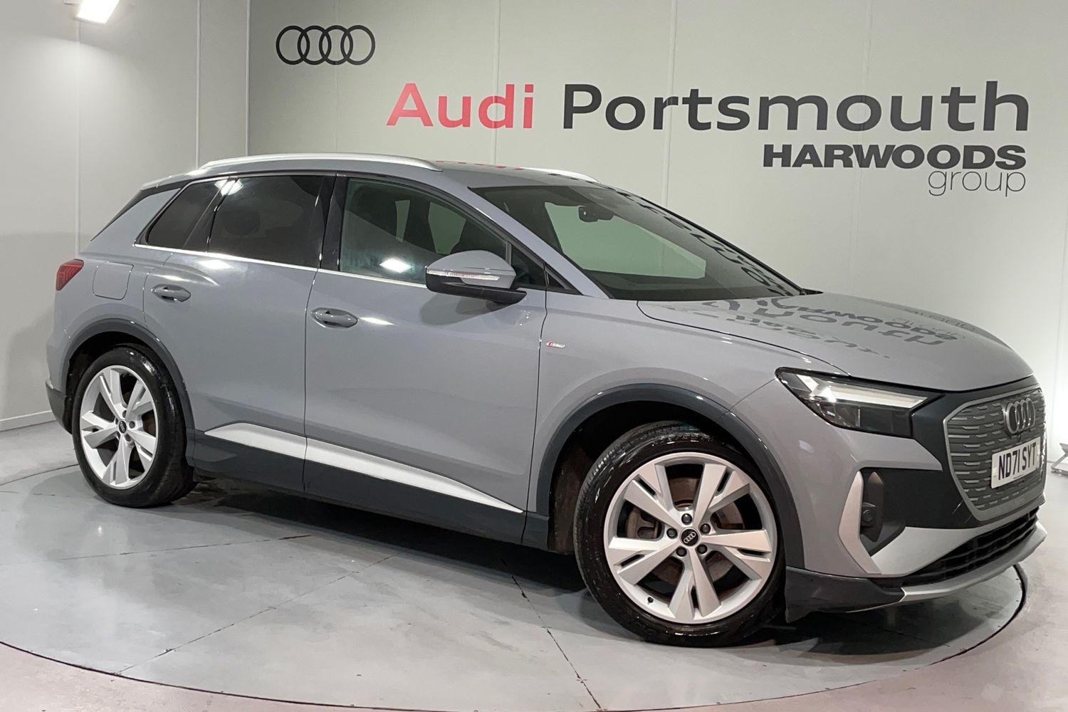 Main listing image - Audi Q4