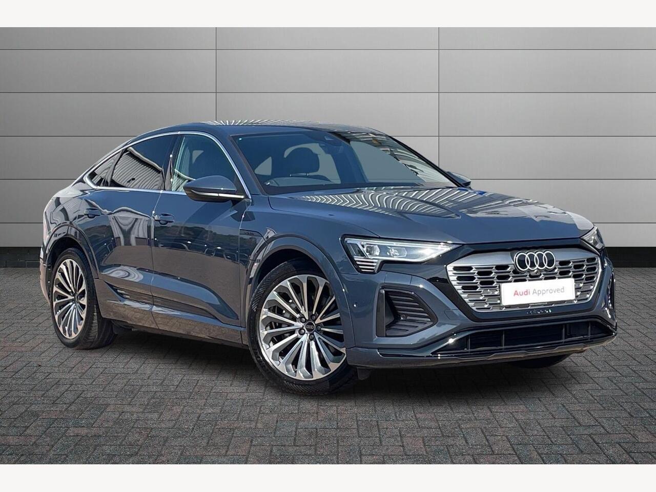Main listing image - Audi Q8