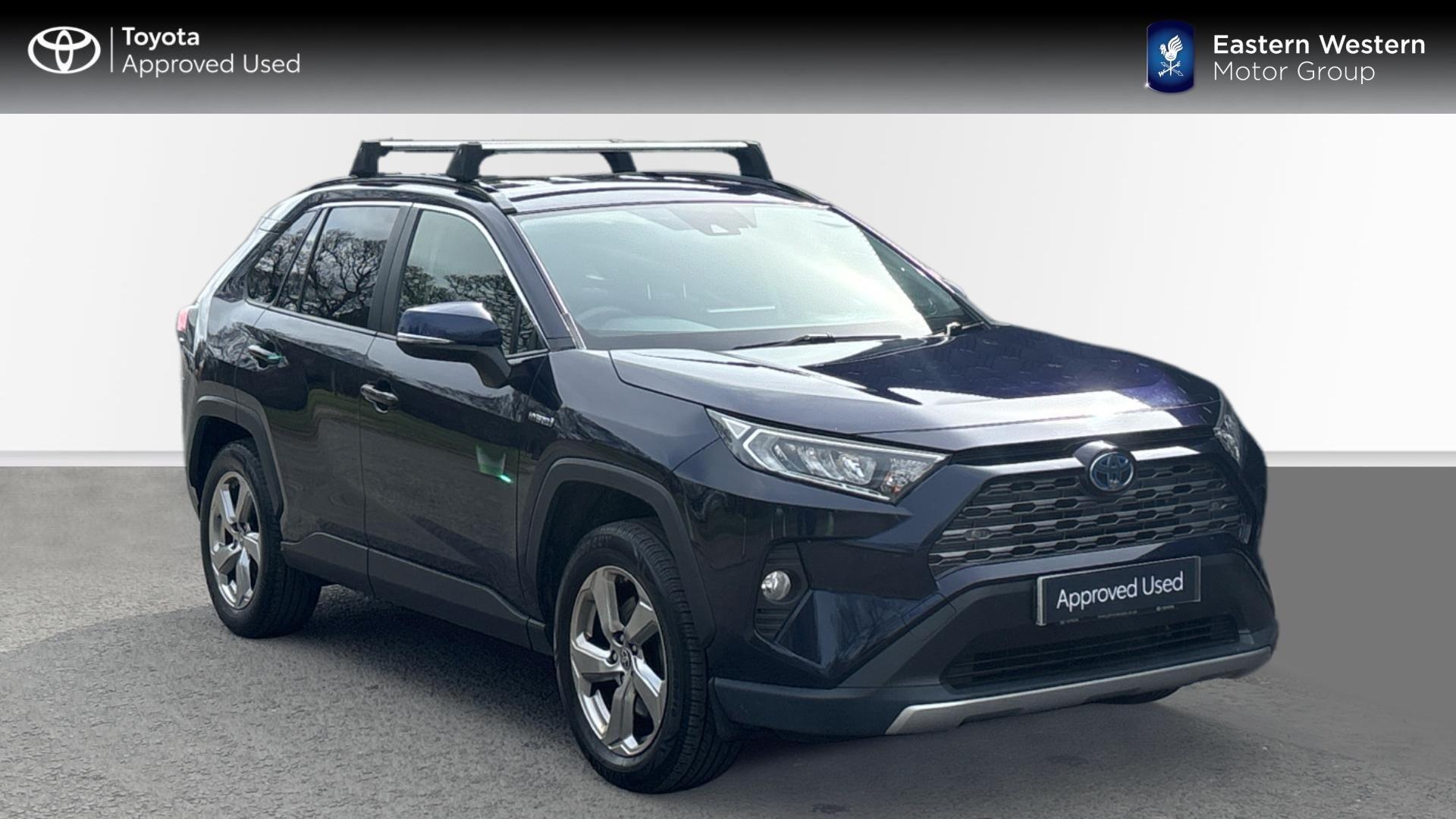 Main listing image - Toyota RAV4