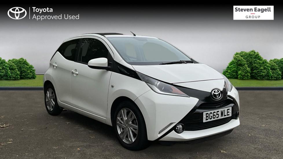 Main listing image - Toyota Aygo