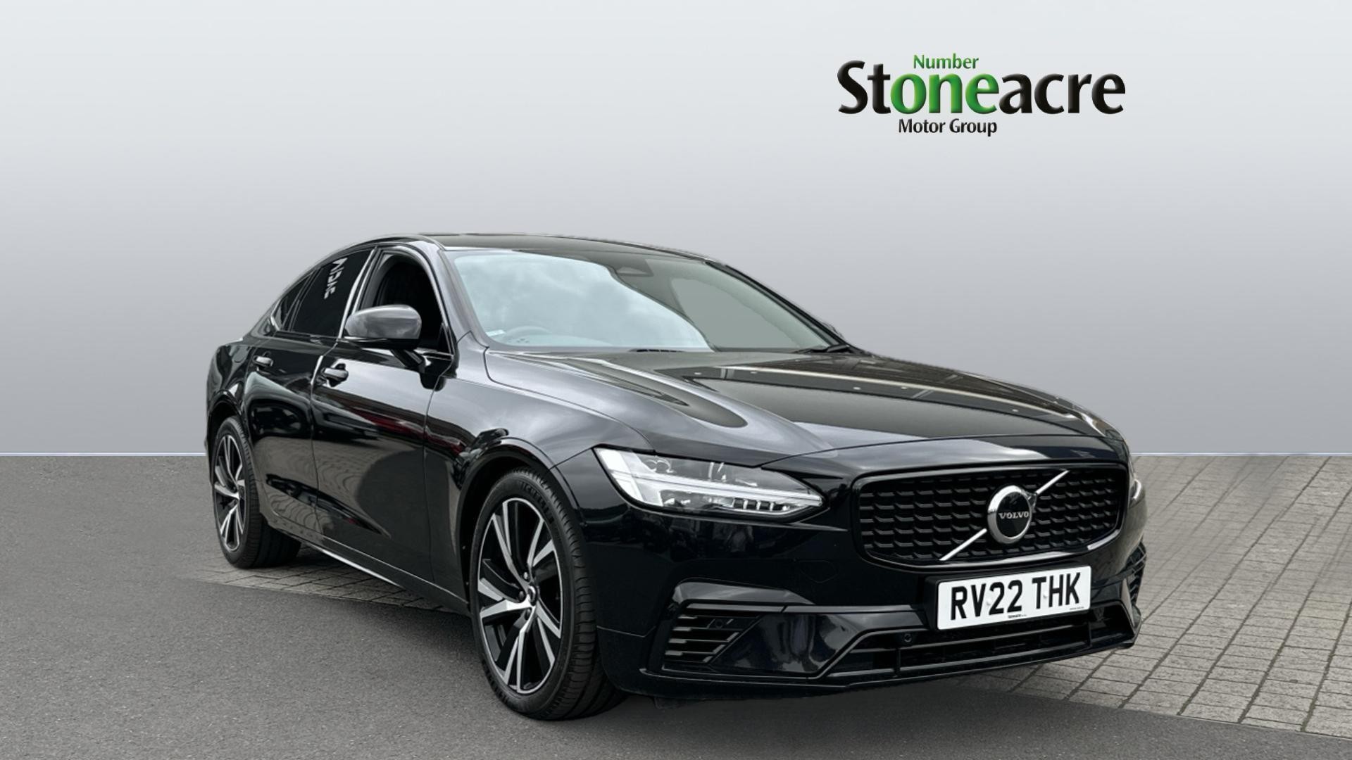 Main listing image - Volvo S90