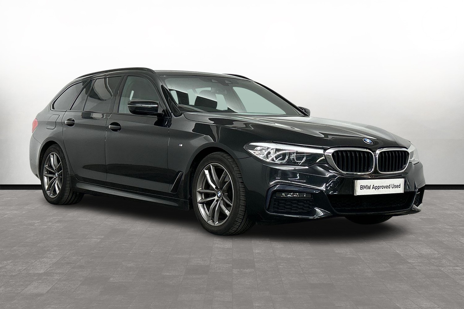 Main listing image - BMW 5 Series Touring