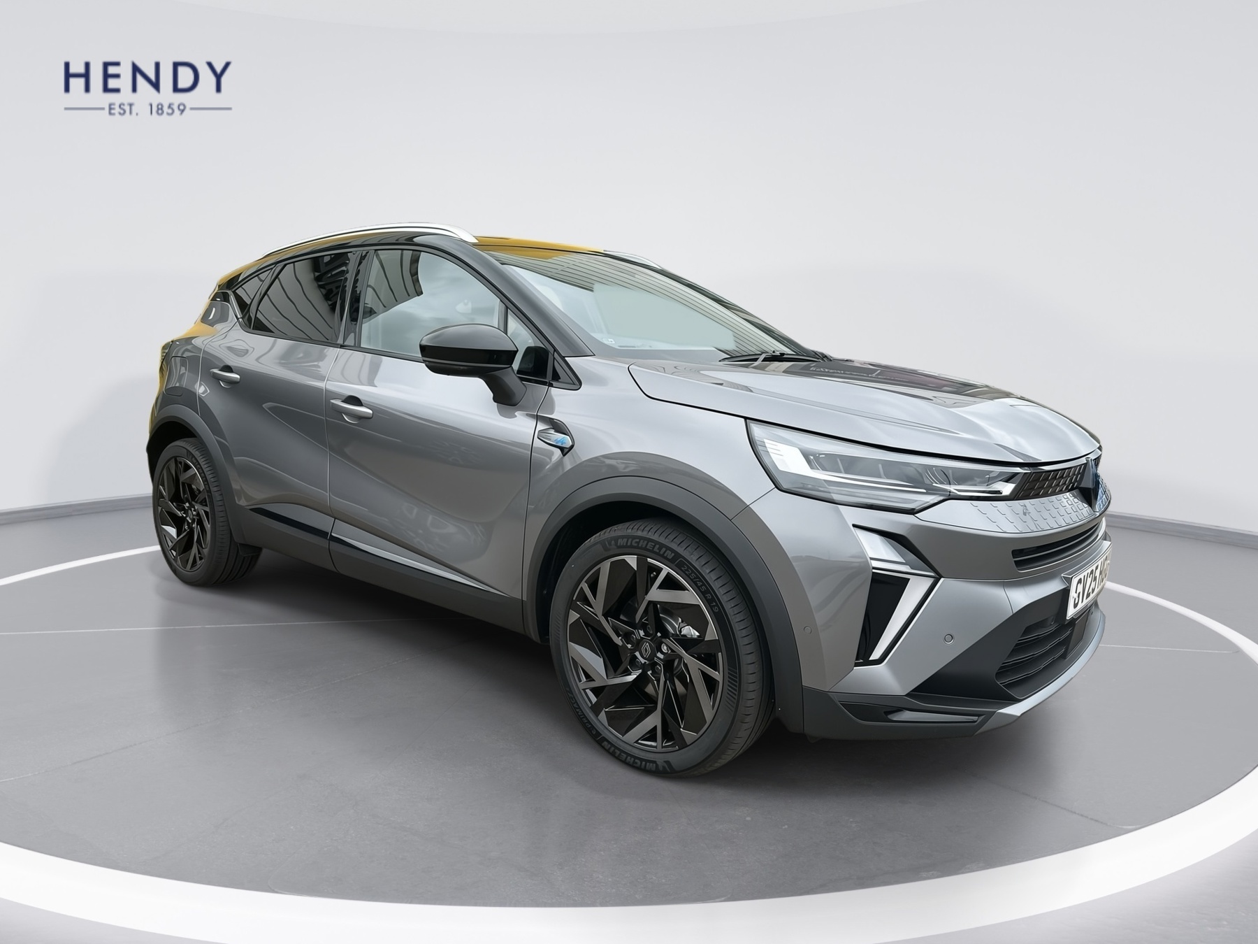 Main listing image - Renault Captur