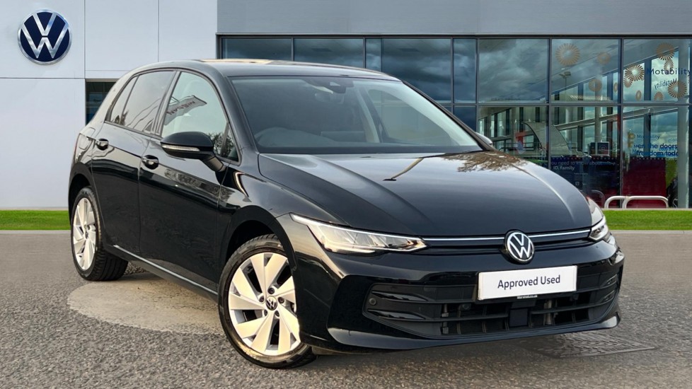 Main listing image - Volkswagen Golf