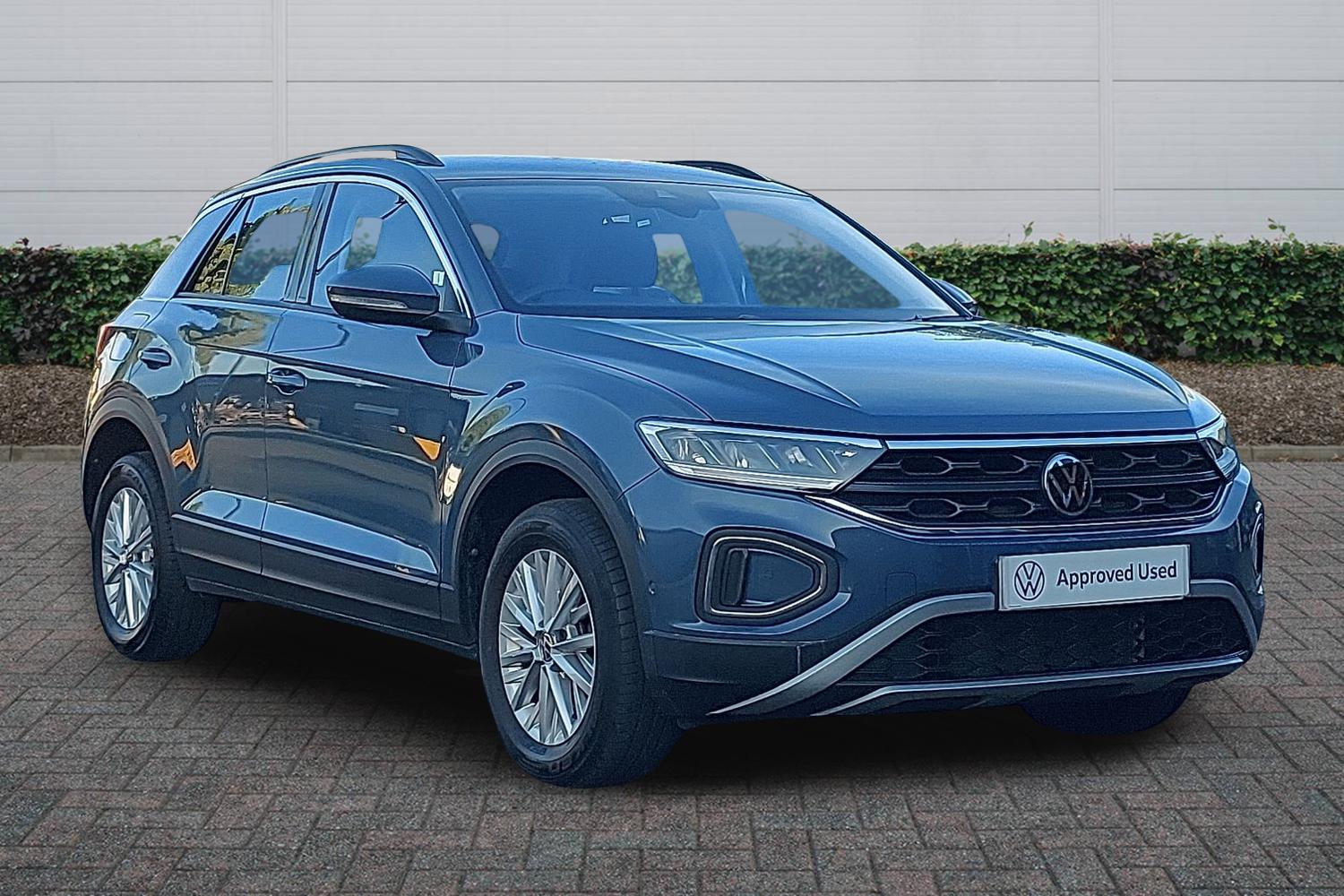 Main listing image - Volkswagen T-Roc