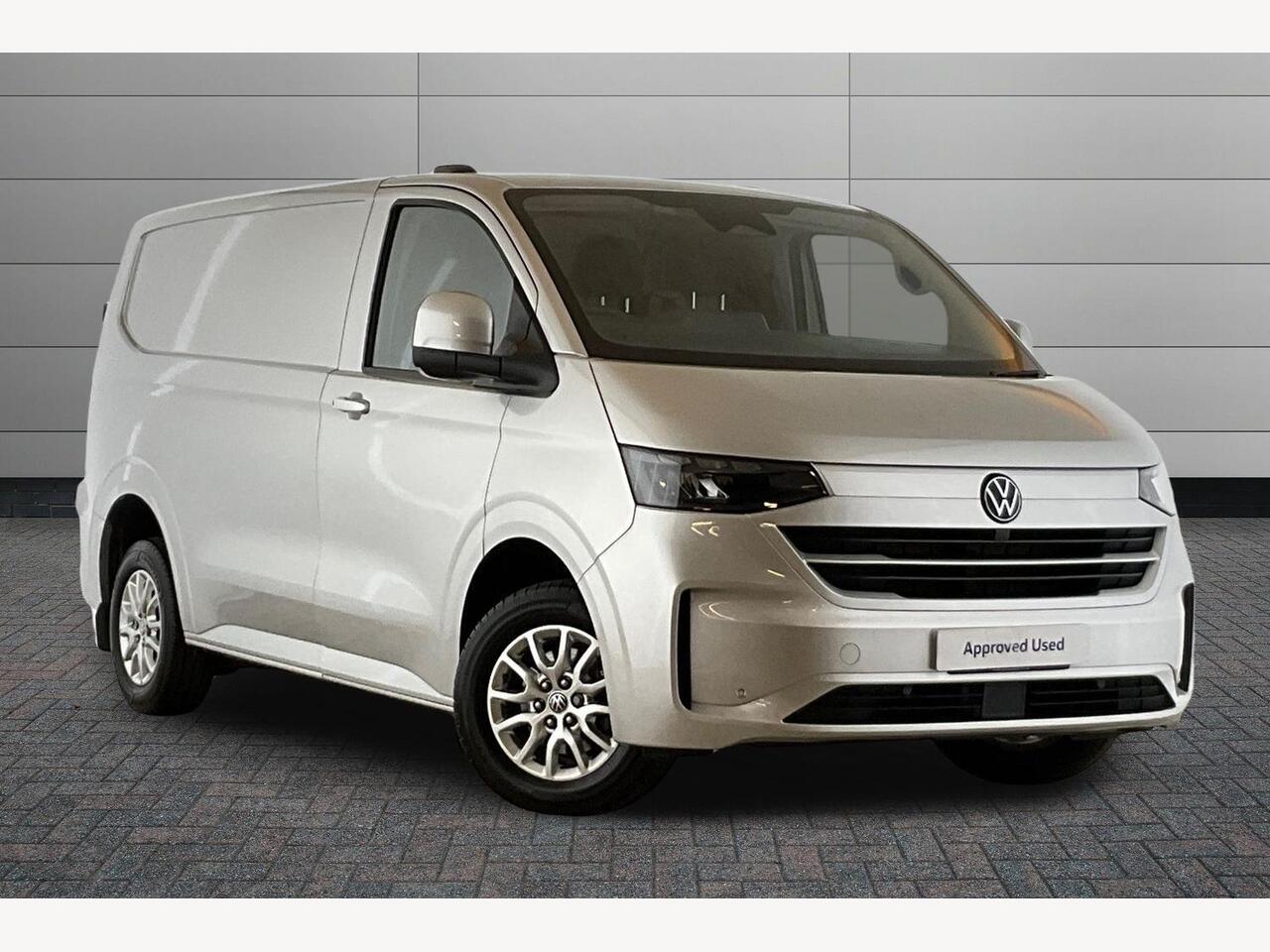 Main listing image - Volkswagen Transporter