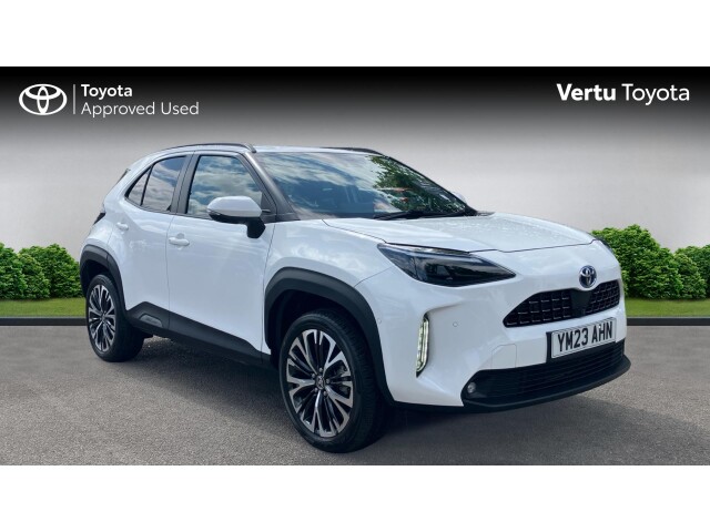 Main listing image - Toyota Yaris Cross