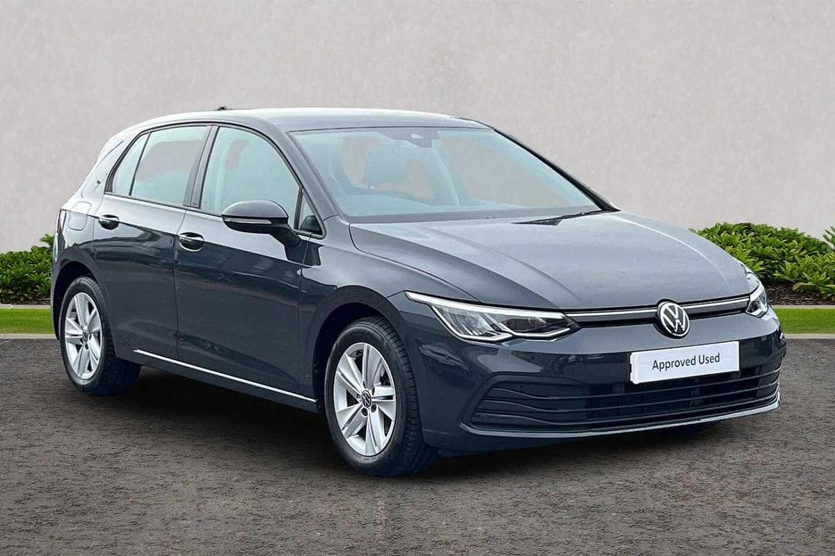 Main listing image - Volkswagen Golf