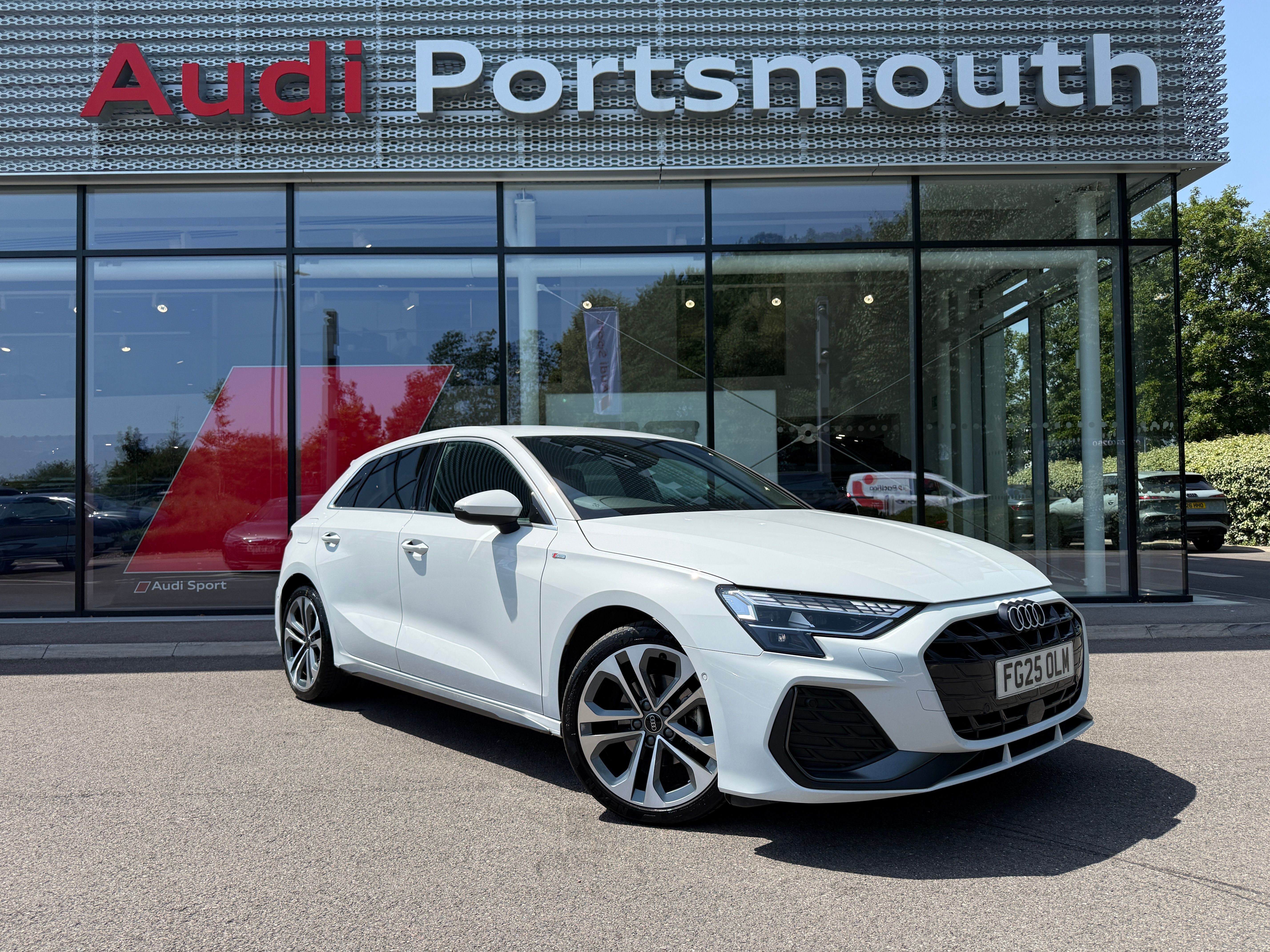 Main listing image - Audi A3