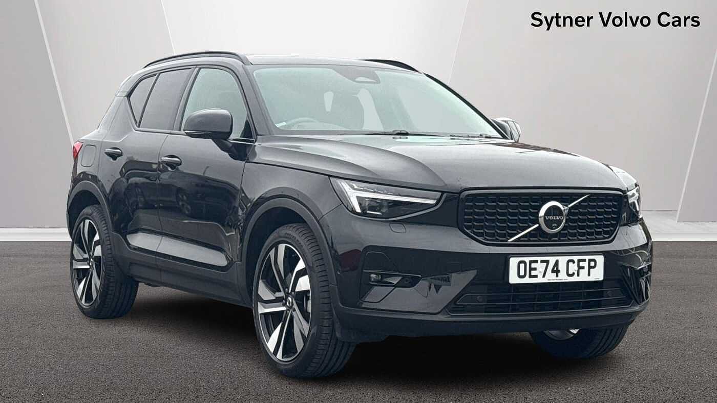 Main listing image - Volvo XC40