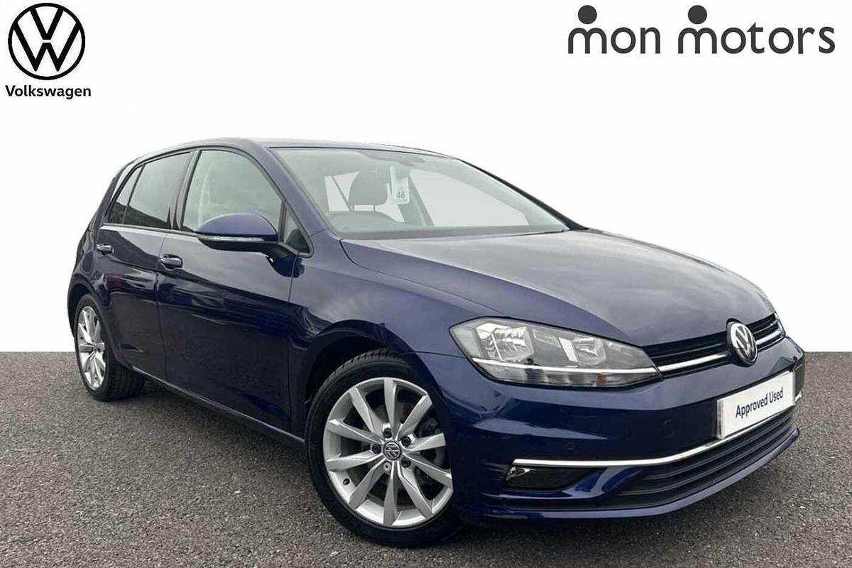 Main listing image - Volkswagen Golf