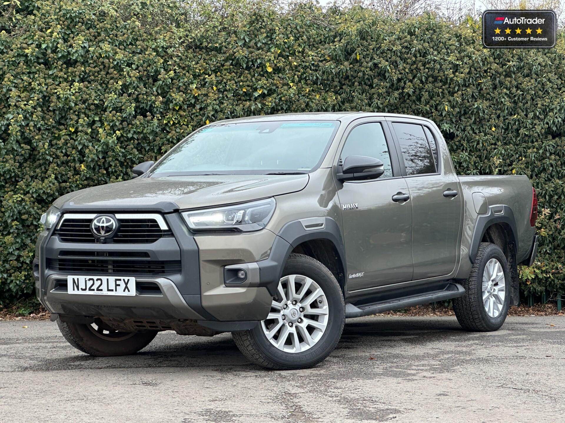 Main listing image - Toyota Hilux