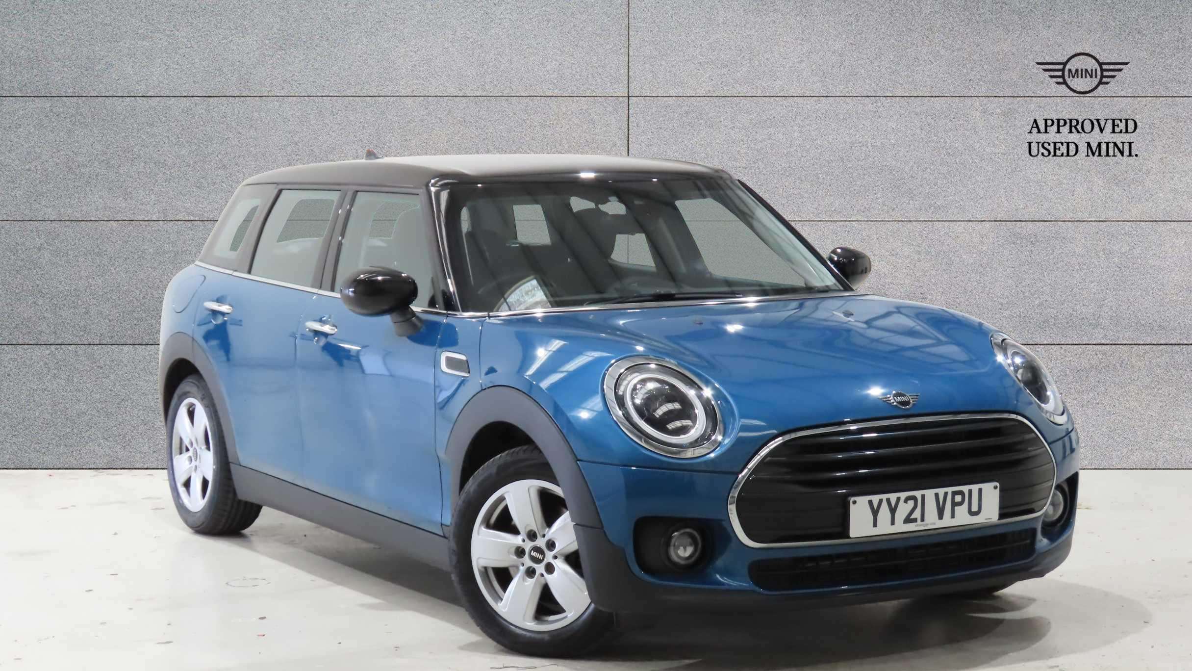 Main listing image - MINI Clubman