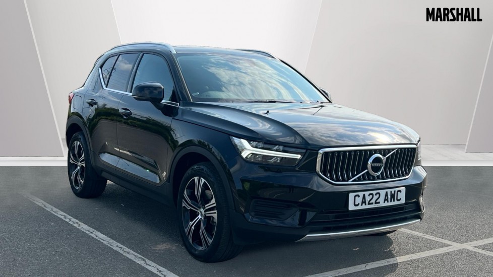 Main listing image - Volvo XC40