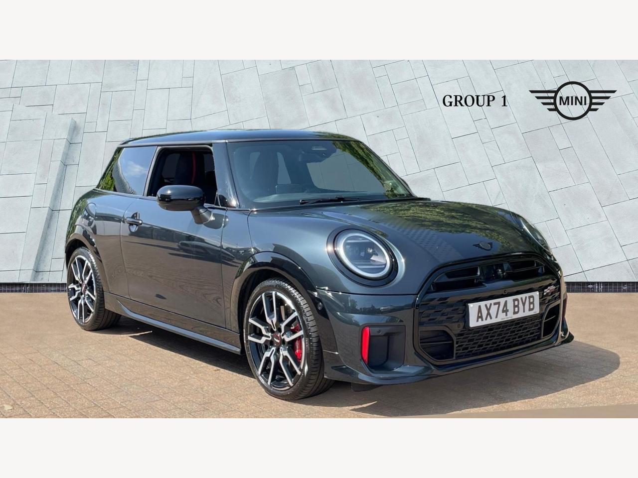 Main listing image - MINI Hatchback