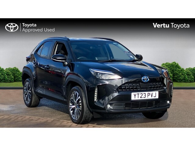 Main listing image - Toyota Yaris Cross