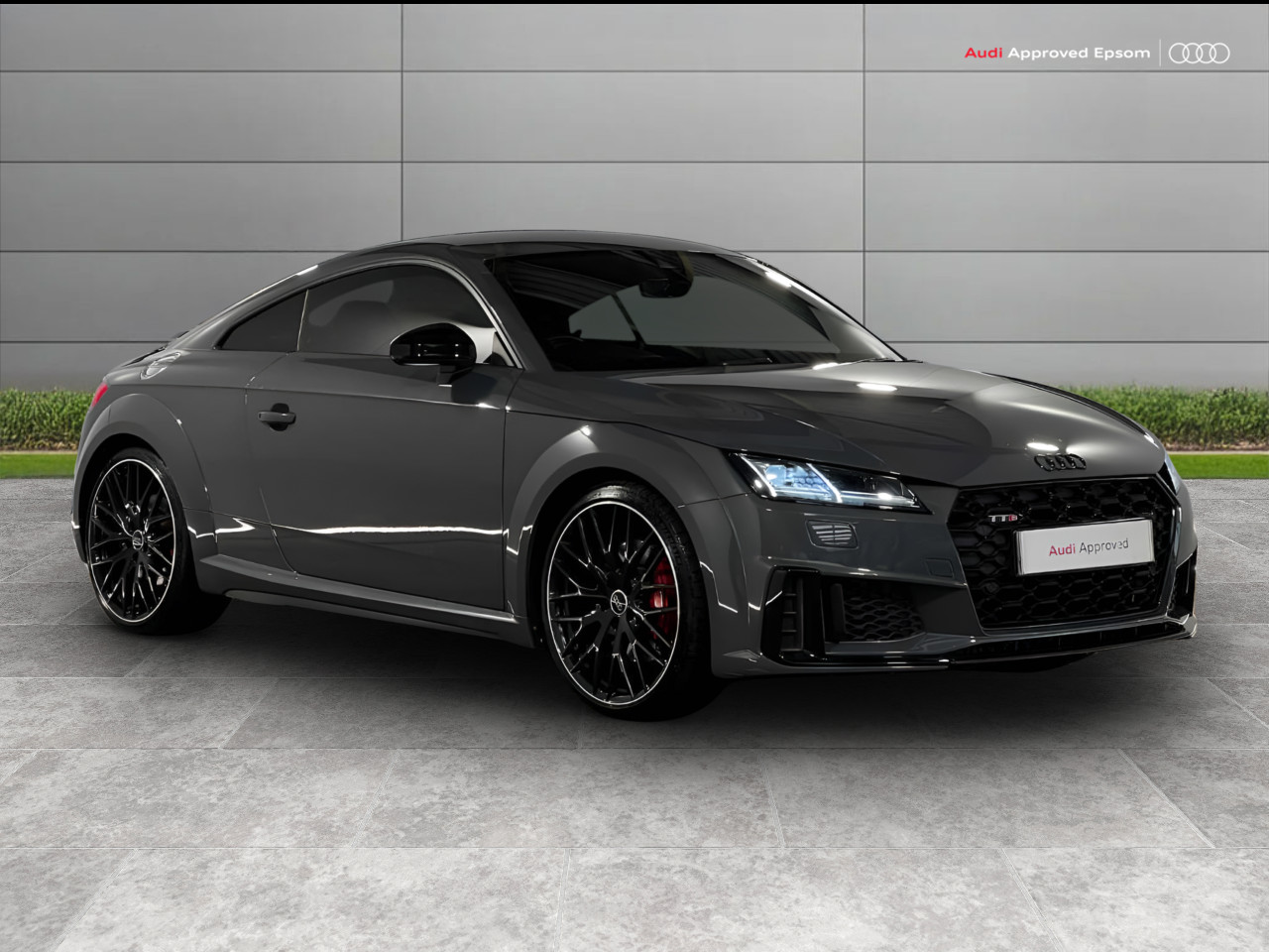 Main listing image - Audi TT S