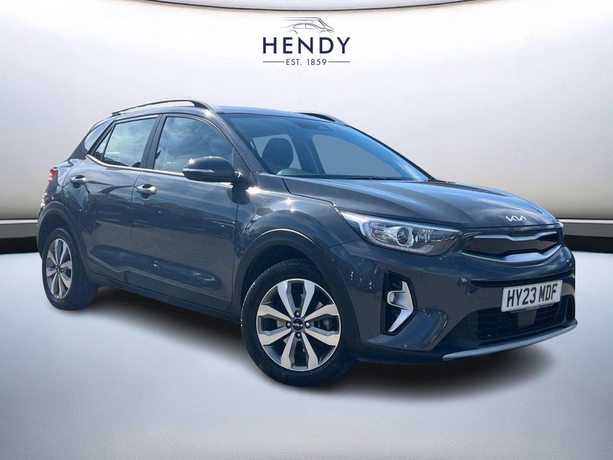 Main listing image - Kia Stonic