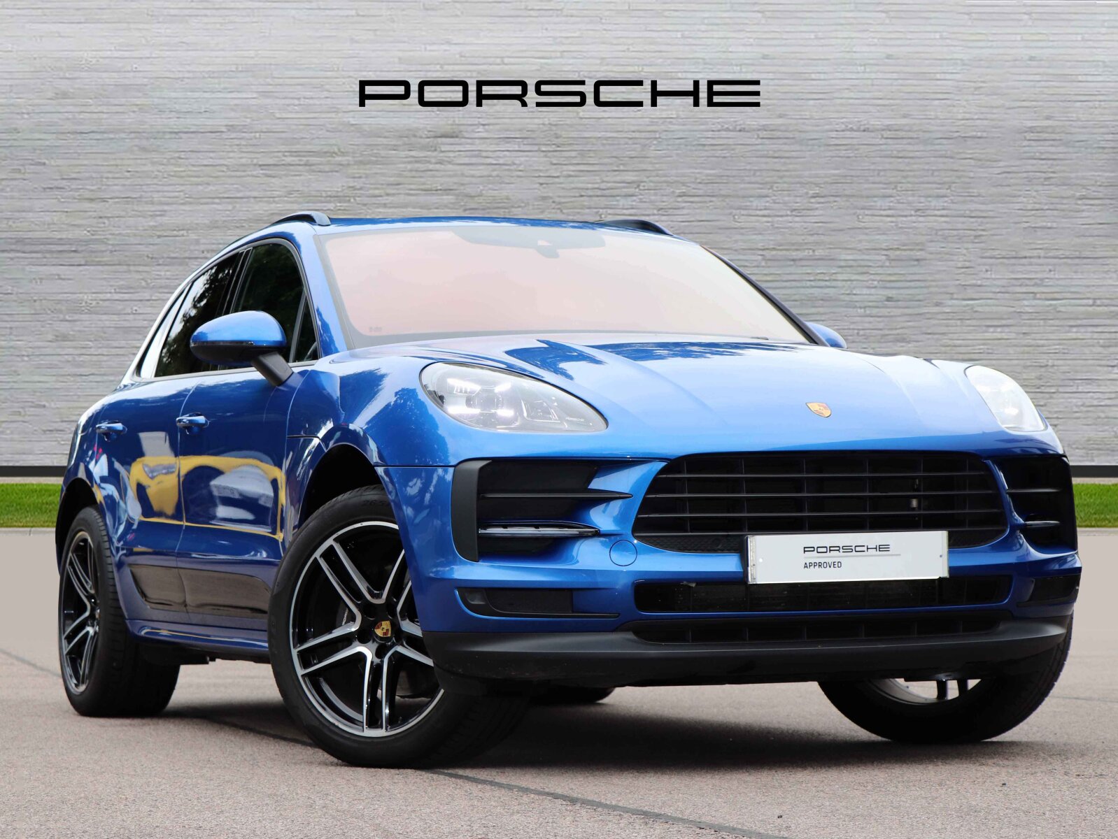 Main listing image - Porsche Macan