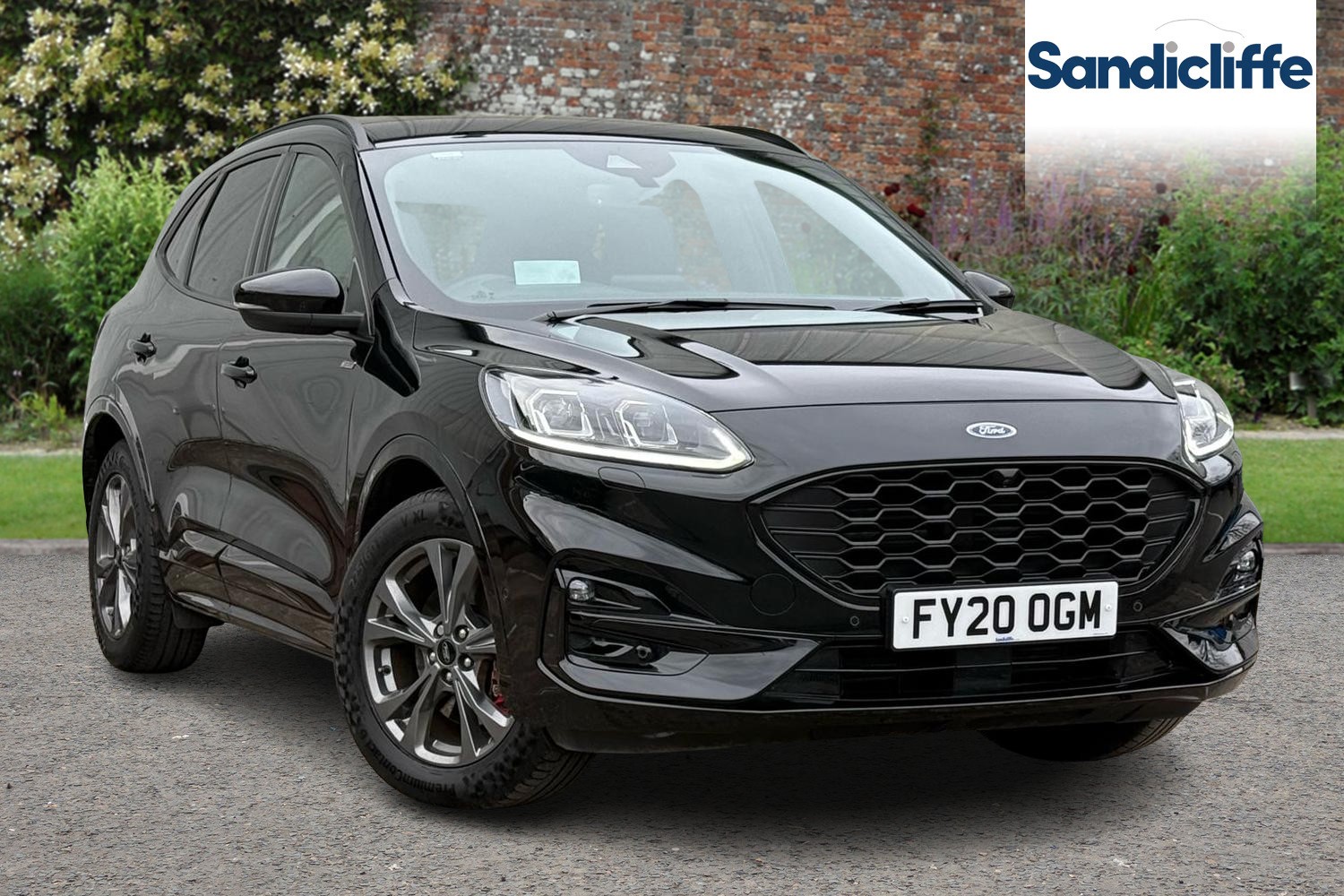 Main listing image - Ford Kuga