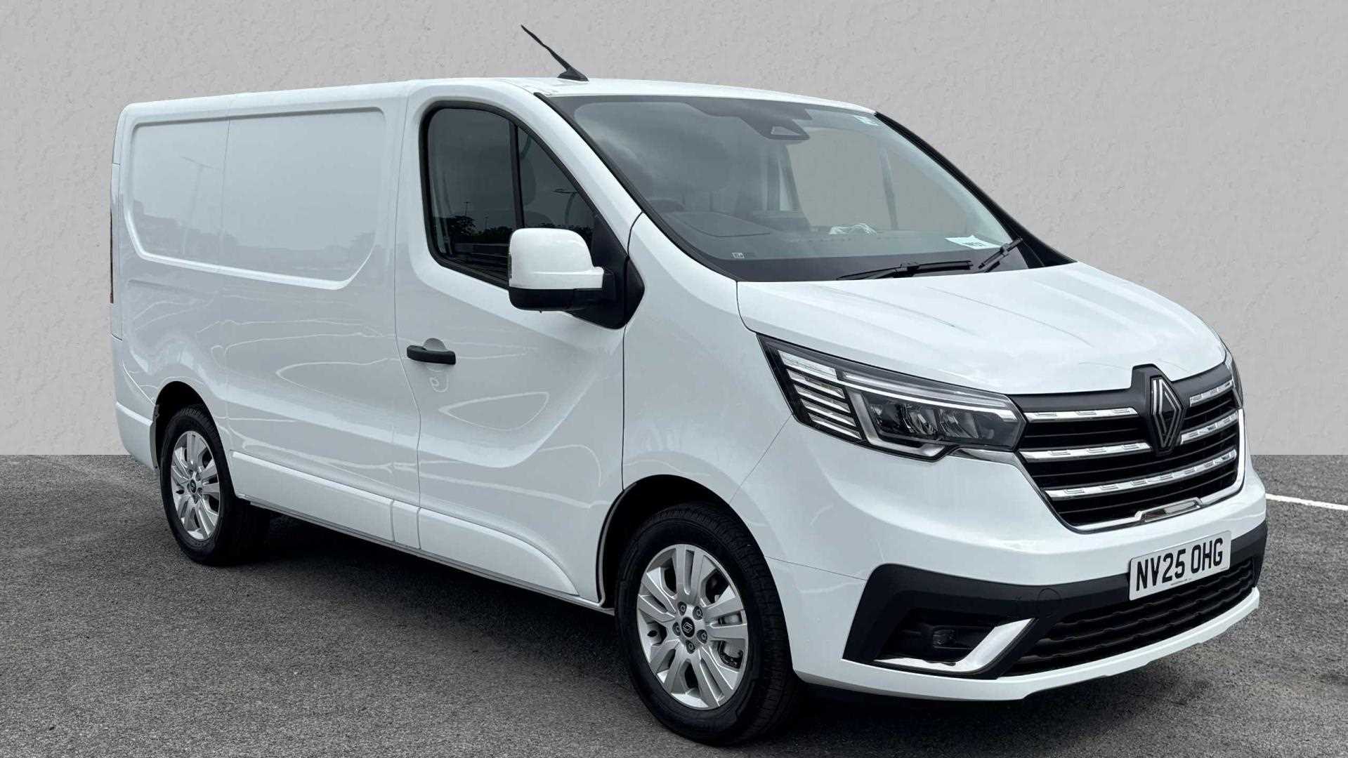 Main listing image - Renault Trafic