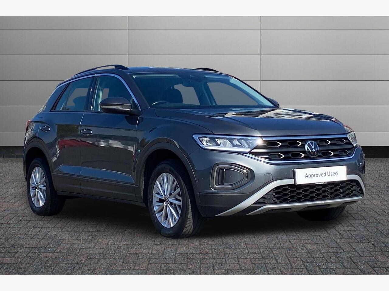 Main listing image - Volkswagen T-Roc