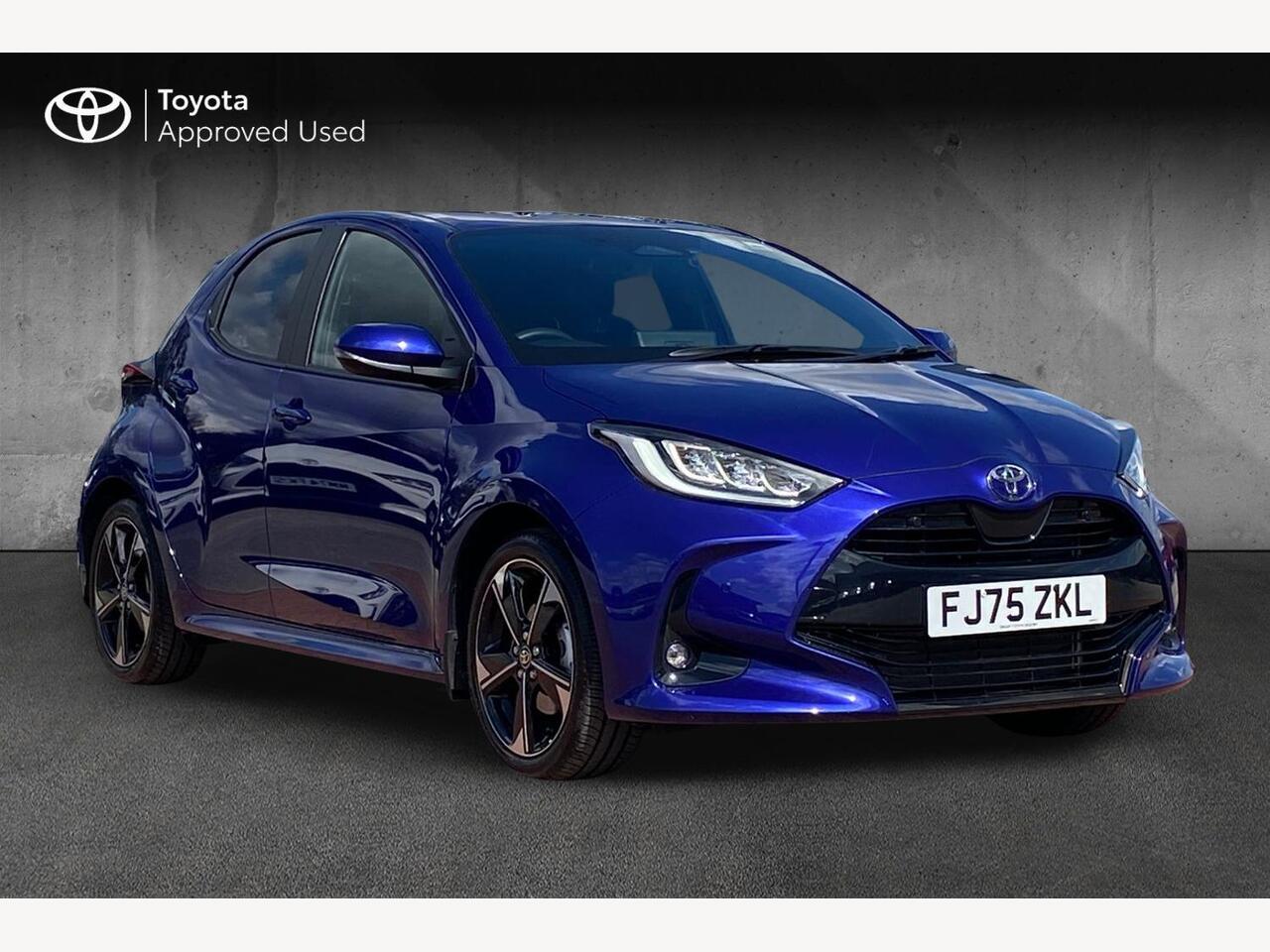 Main listing image - Toyota Yaris