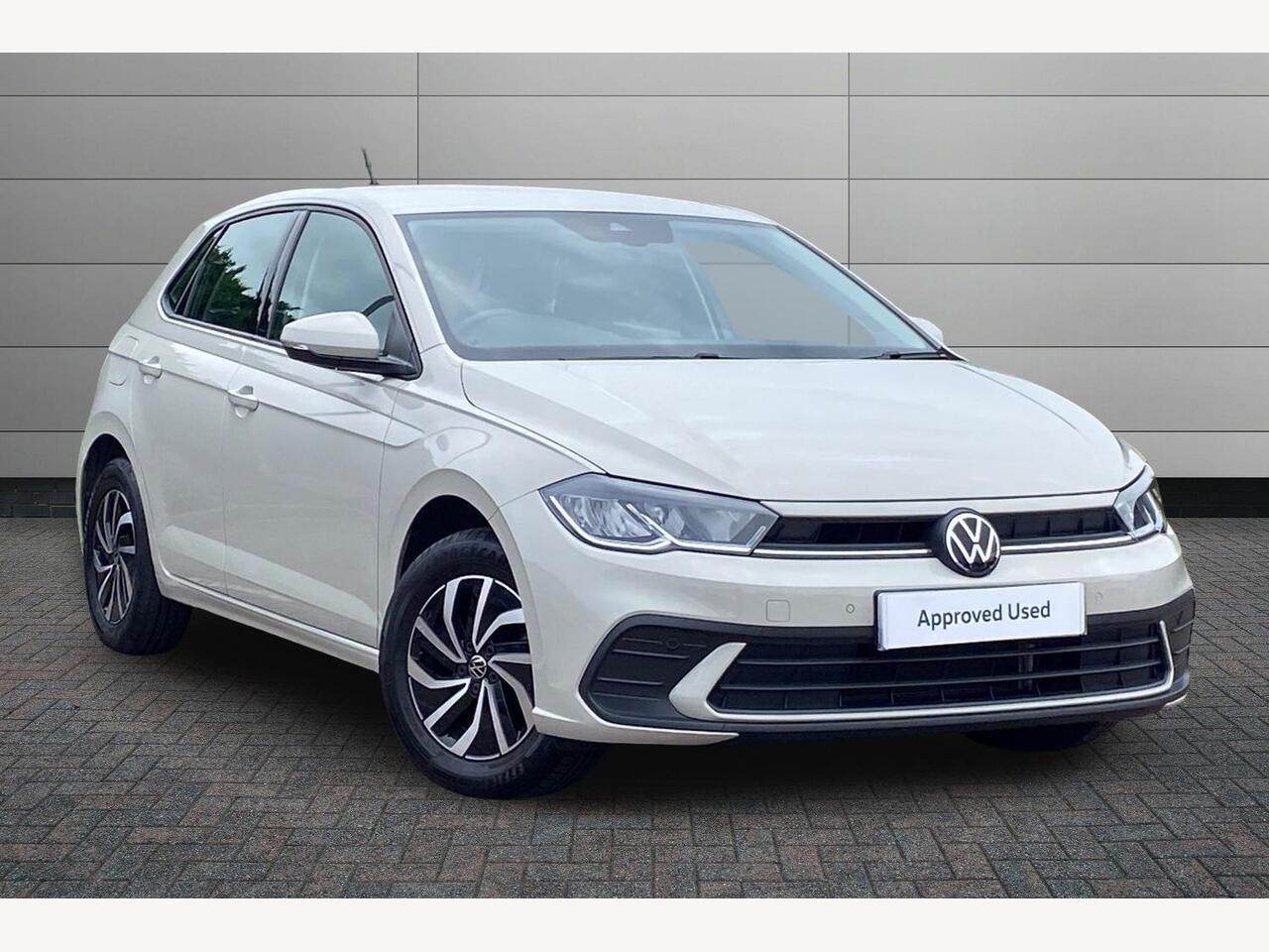 Main listing image - Volkswagen Polo