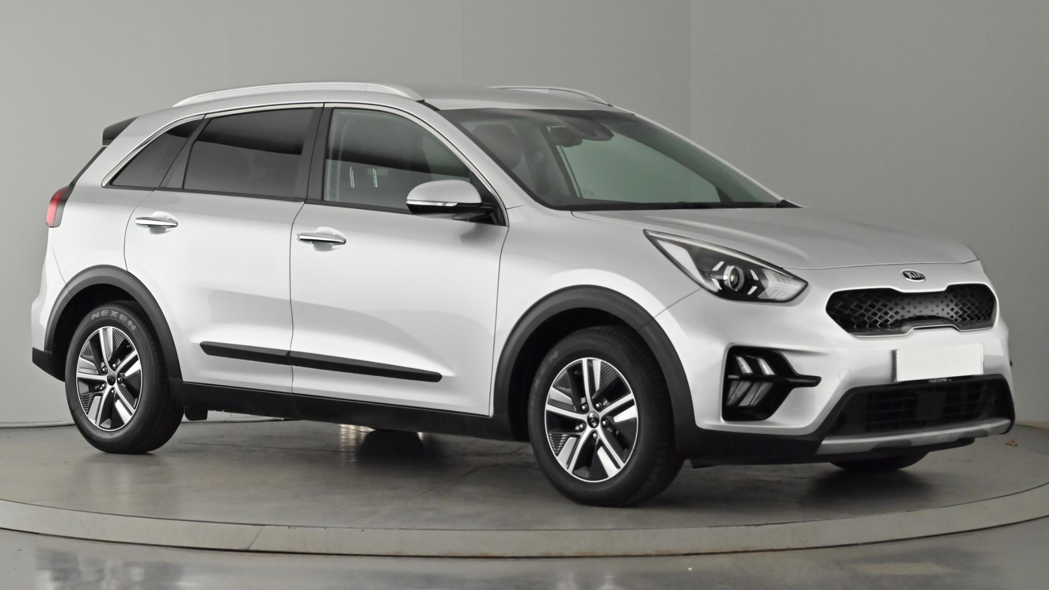 Main listing image - Kia Niro