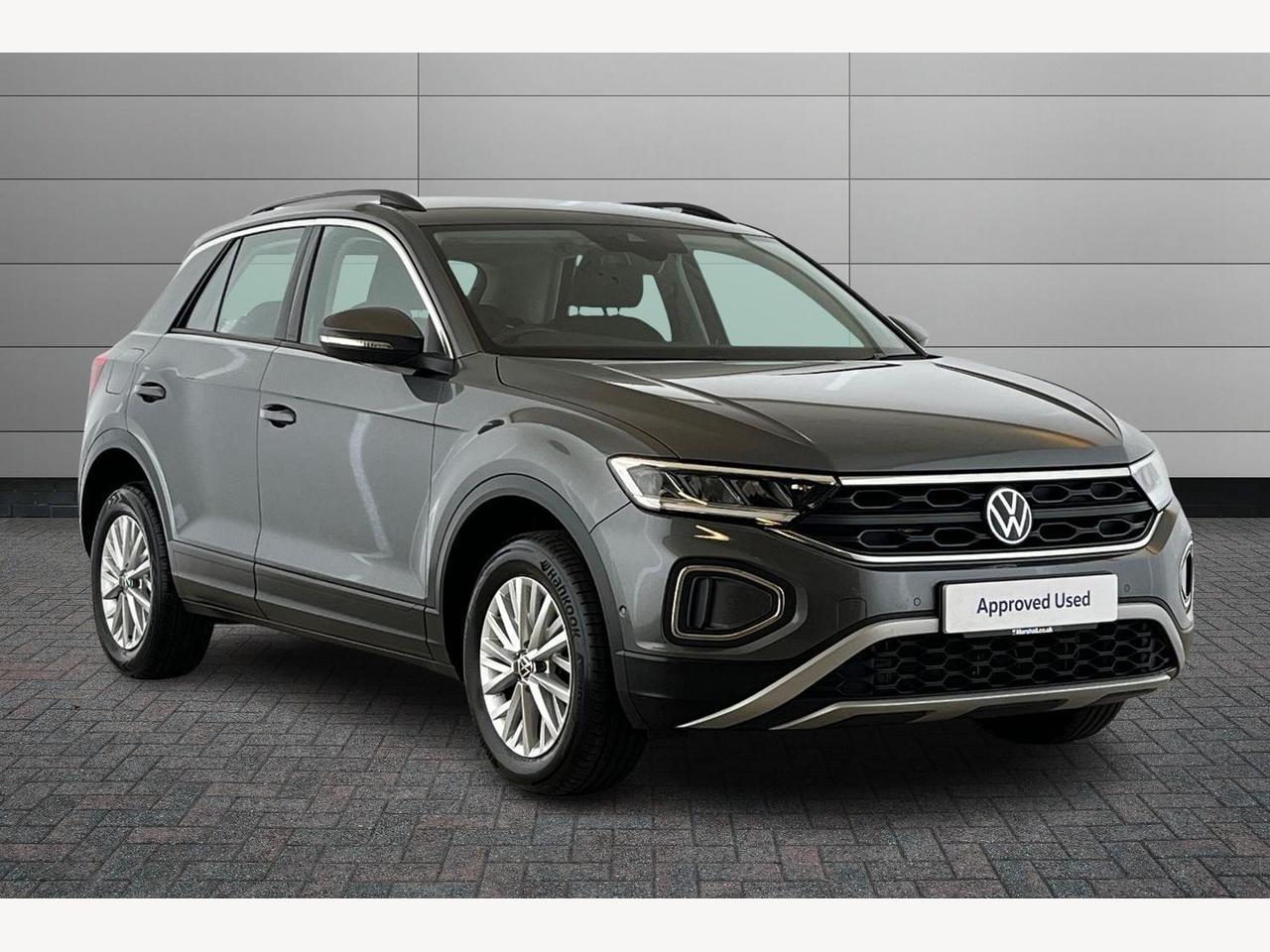 Main listing image - Volkswagen T-Roc