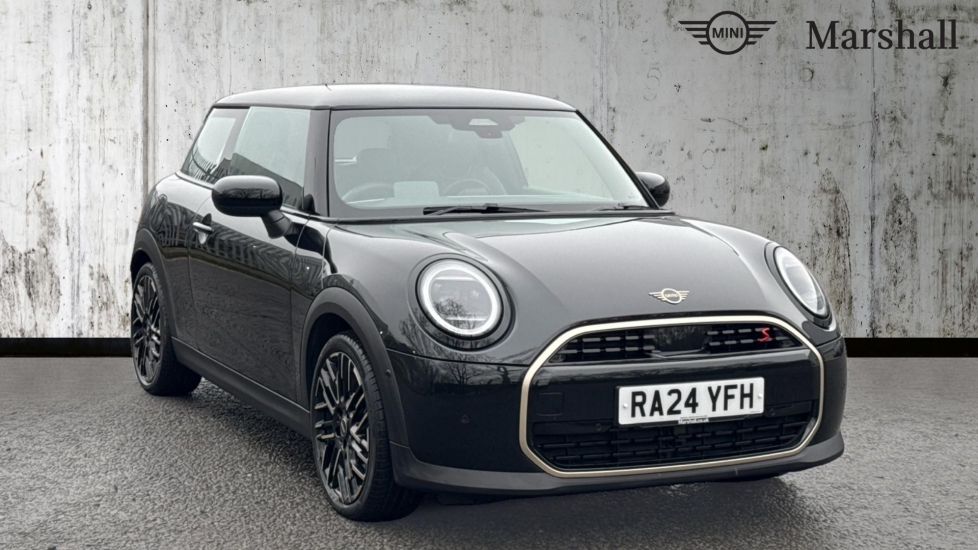 Main listing image - MINI Hatchback