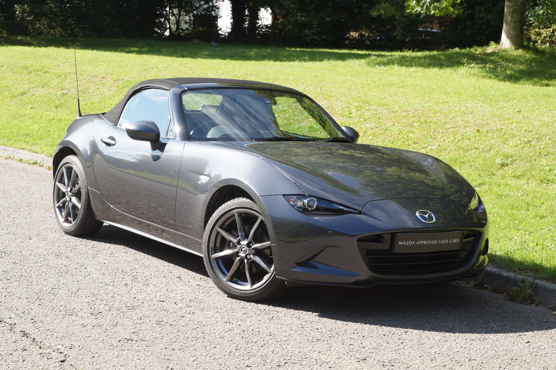 Main listing image - Mazda MX-5