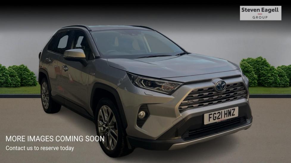 Main listing image - Toyota RAV4