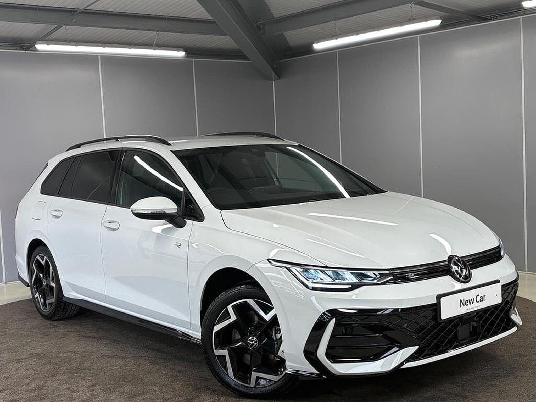 Main listing image - Volkswagen Golf Estate