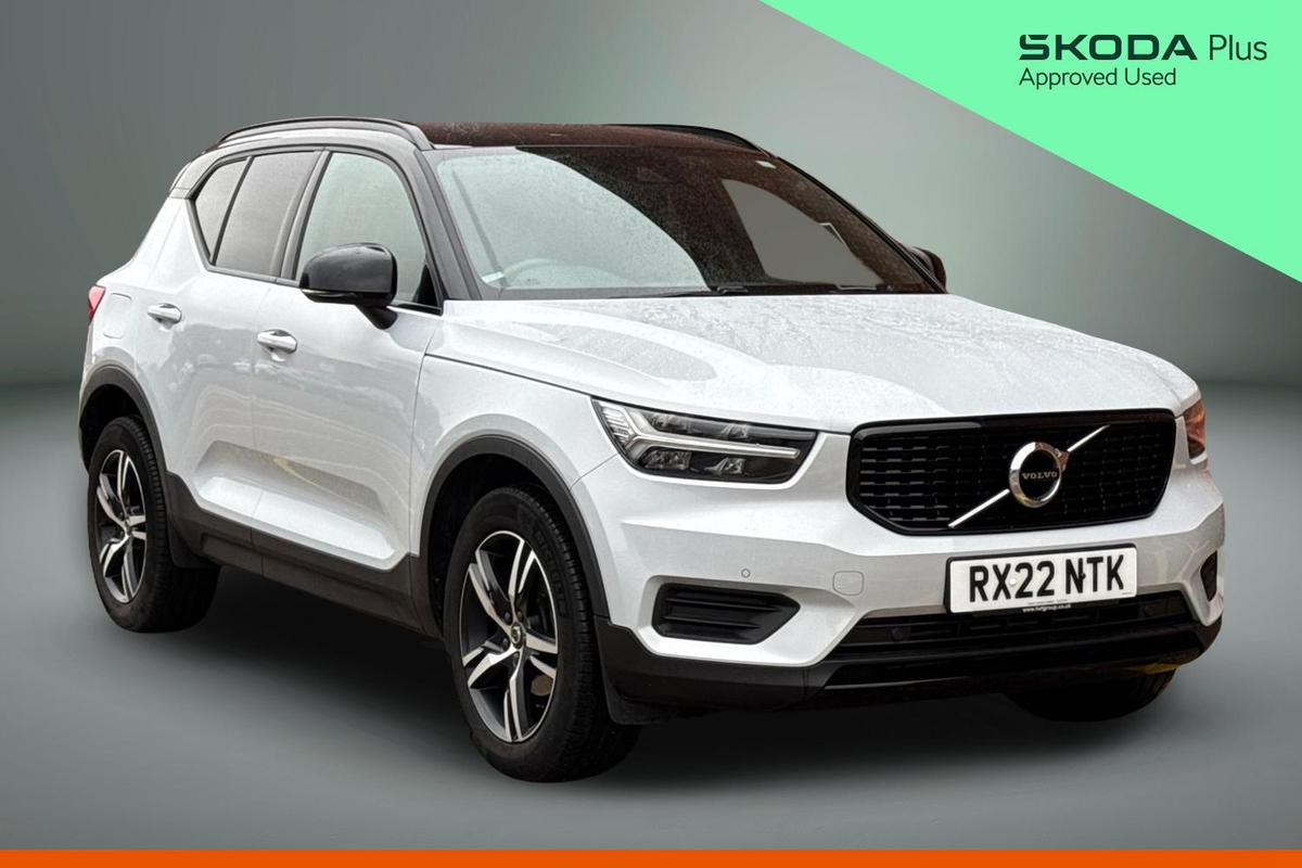 Main listing image - Volvo XC40