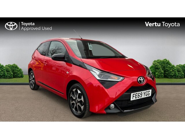 Main listing image - Toyota Aygo